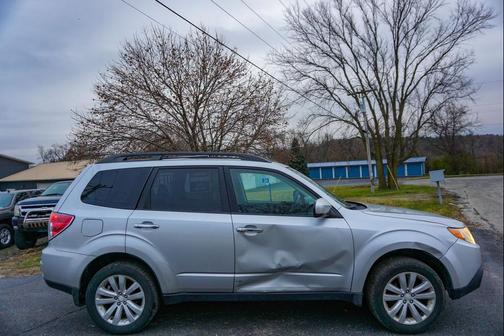 2011 Subaru Forester 2.5 X Premium
