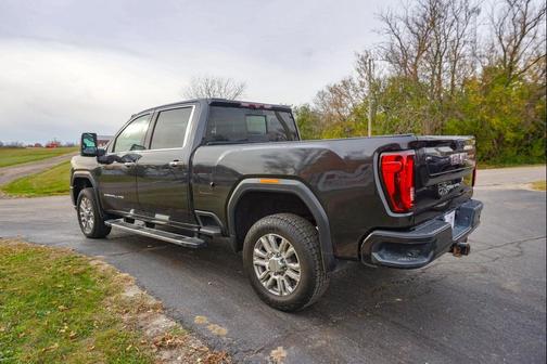 2020 GMC Sierra 2500 Denali