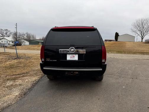 2007 Cadillac Escalade Base