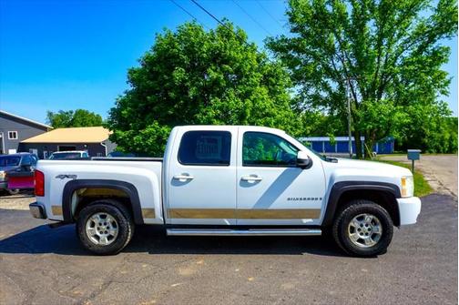 2008 Chevrolet Silverado 1500 LTZ Crew Cab
