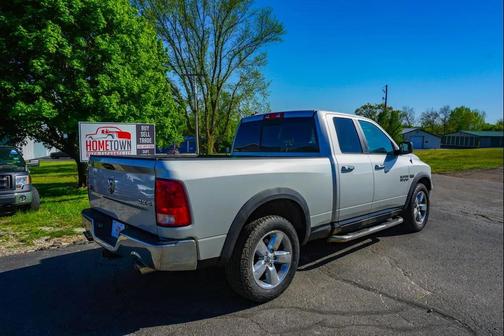 Bright Silver Metallic Clearcoat 2014 RAM 1500 Big Horn