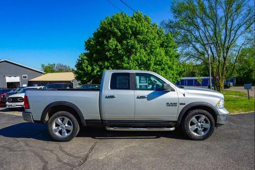 Bright Silver Metallic Clearcoat 2014 RAM 1500 Big Horn