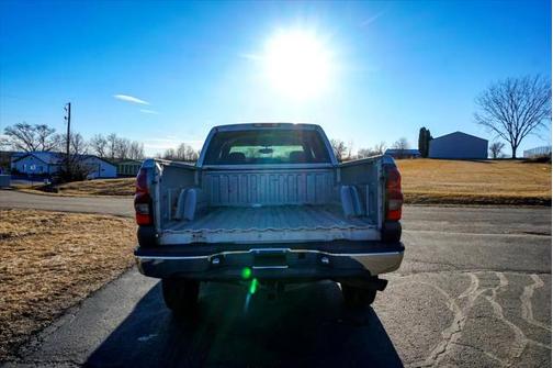 2004 Chevrolet Silverado 2500 LT H/D Crew Cab