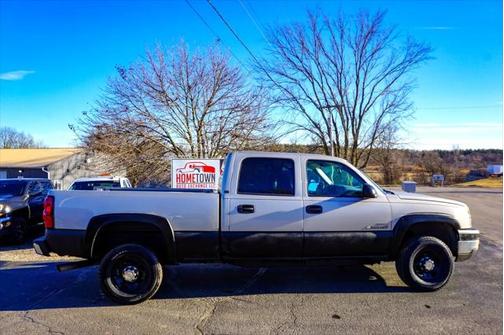 2004 Chevrolet Silverado 2500 LT H/D Crew Cab