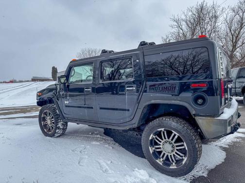 2005 Hummer H2 Base