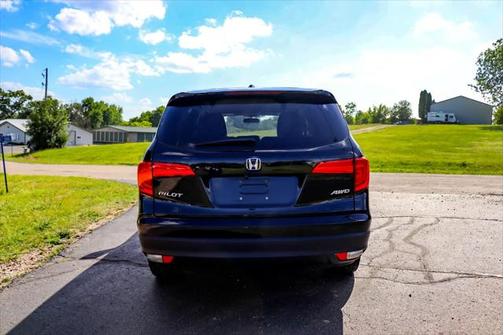 2017 Honda Pilot EX