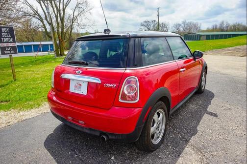 Chili Red 2011 MINI Cooper Base