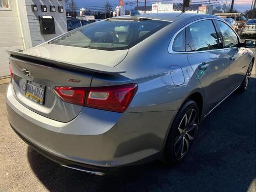 2023 Chevrolet Malibu FWD RS