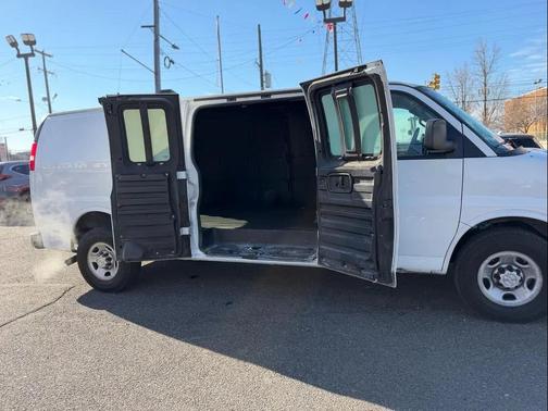 2019 Chevrolet Express 3500 Work Van