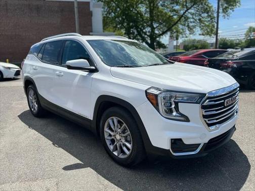 2022 GMC Terrain SLT