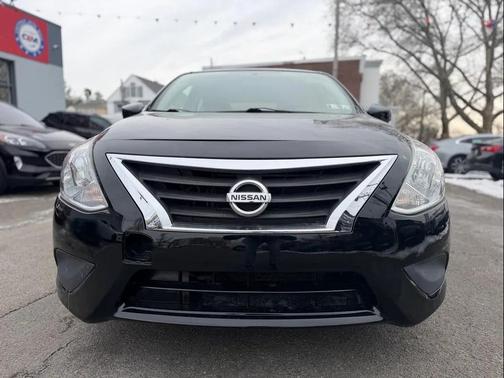 2018 Nissan Versa 1.6 SV