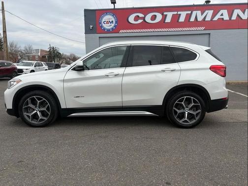 White 2018 BMW X1 sDrive28i