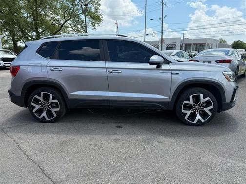 2022 Volkswagen Taos 1.5T SEL
