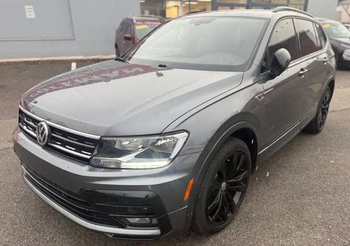 2021 Volkswagen Tiguan 2.0T SE R-Line Black