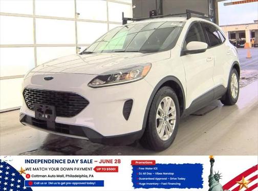 2020 Ford Escape SE
