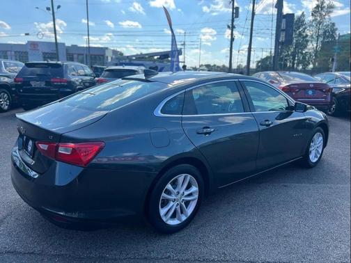 2017 Chevrolet Malibu 1LT