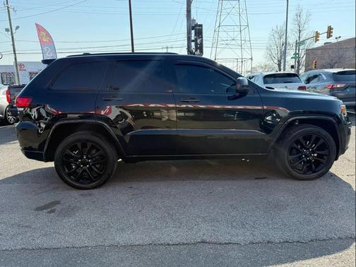 2019 Jeep Grand Cherokee Altitude