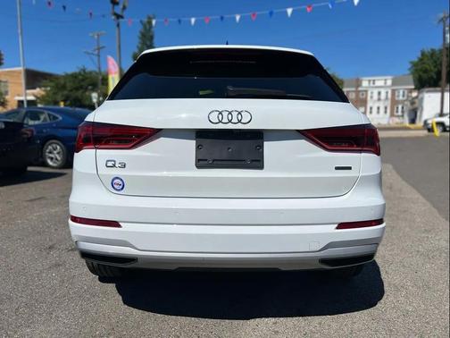 2020 Audi Q3 45 Premium