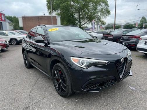 2019 Alfa Romeo Stelvio Ti Sport
