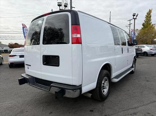 2020 Chevrolet Express 2500 RWD 2500 Regular Wheelbase WT