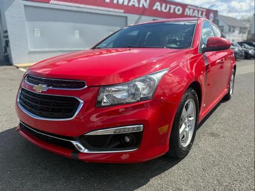 Red 2015 Chevrolet Cruze 1LT