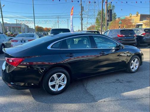 2023 Chevrolet Malibu 1LS