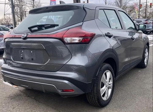 2023 Nissan Kicks S