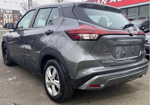 2023 Nissan Kicks S