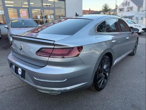 2019 Volkswagen Arteon 2.0T SEL R-Line