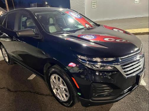 2022 Chevrolet Equinox LS