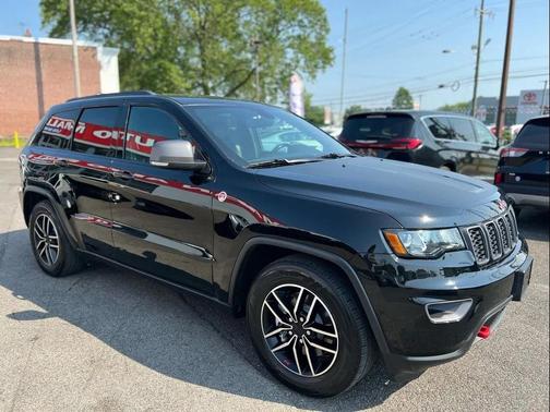 2021 Jeep Grand Cherokee Trailhawk
