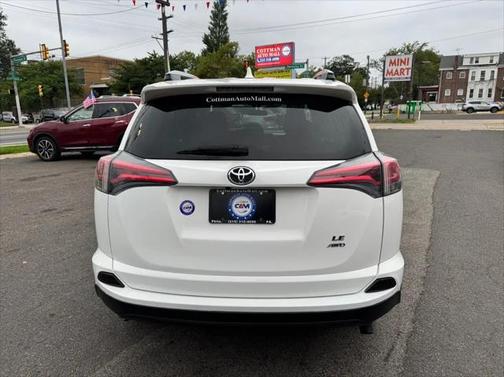 2016 Toyota RAV4 LE