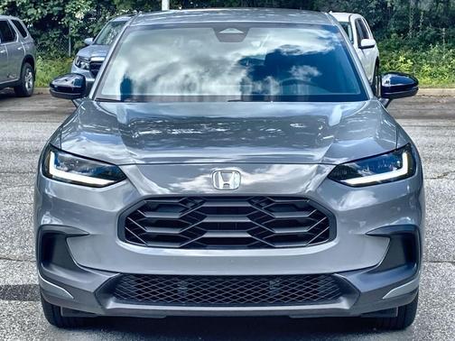 Urban Gray Pearl 2026 Honda HR-V 2WD Sport