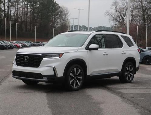 2025 Honda Pilot Touring 8-Passenger