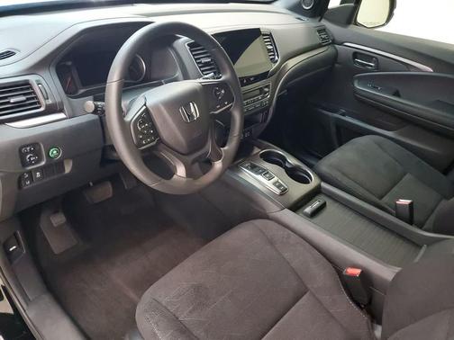 Crystal Black Pearl 2022 Honda Pilot 2WD Sport