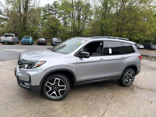 Lunar Silver Metallic 2022 Honda Passport AWD Elite