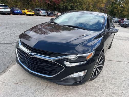 2022 Chevrolet Malibu FWD RS