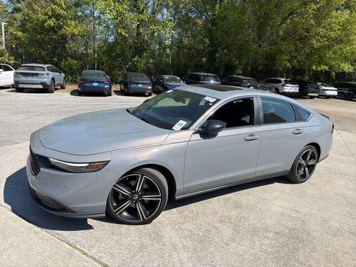 Urban Gray Pearl 2024 Honda Accord Hybrid Sport
