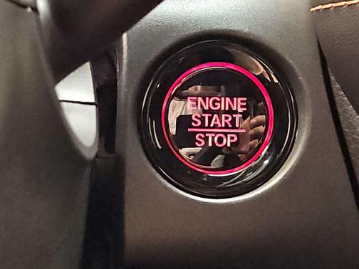 Crystal Black Pearl 2024 Honda HR-V 2WD Sport