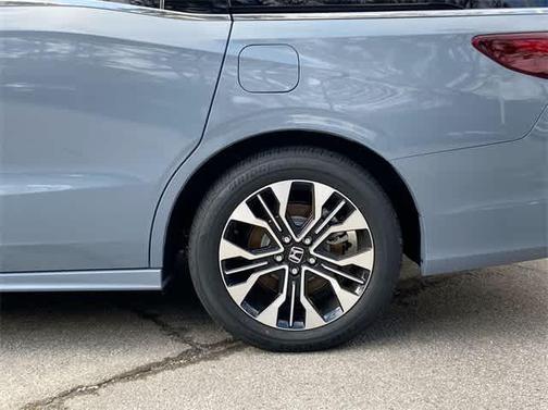 2025 Honda Odyssey Elite