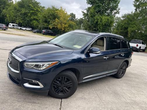 2017 INFINITI QX60 Base