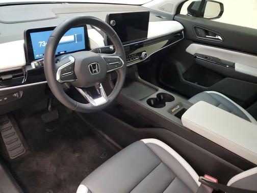 Snowfall Pearl 2024 Honda Prologue Touring