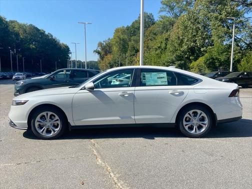 2025 Honda Accord LX 1.5T