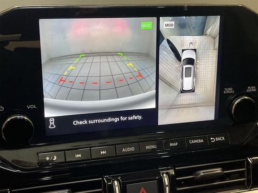 2023 Nissan Pathfinder Platinum 4WD