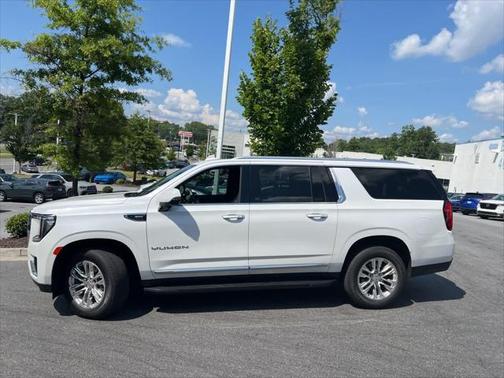2021 GMC Yukon XL SLT