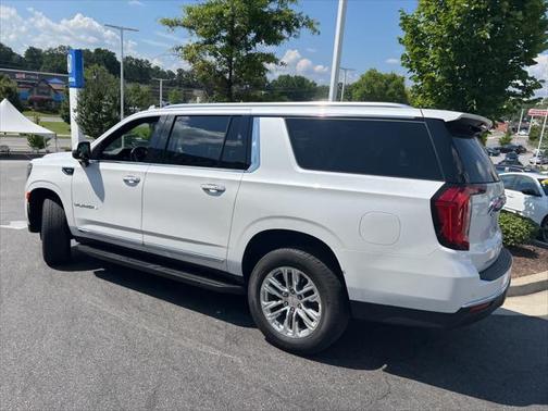2021 GMC Yukon XL SLT