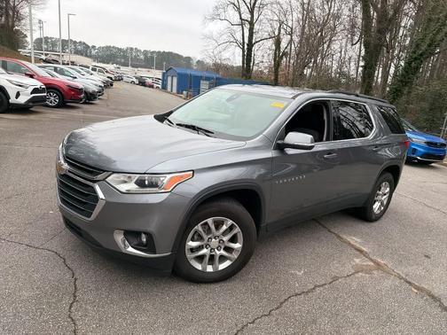 2021 Chevrolet Traverse LT Cloth