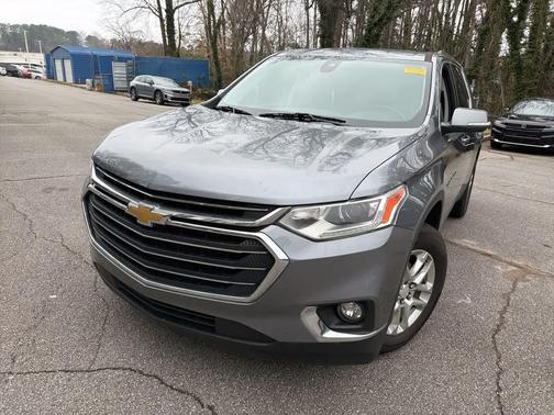 2021 Chevrolet Traverse LT Cloth