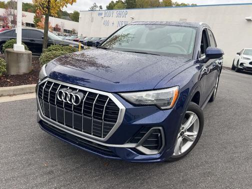 2021 Audi Q3 45 S line Premium
