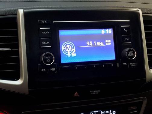 Crystal Black Pearl 2019 Honda Ridgeline RTL